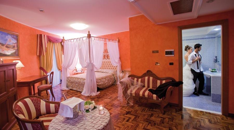 Albergo Ristorante Uliveto Veroli Екстериор снимка