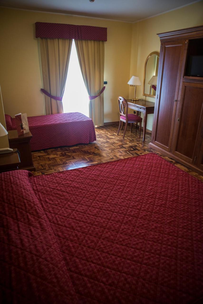 Albergo Ristorante Uliveto Veroli Екстериор снимка